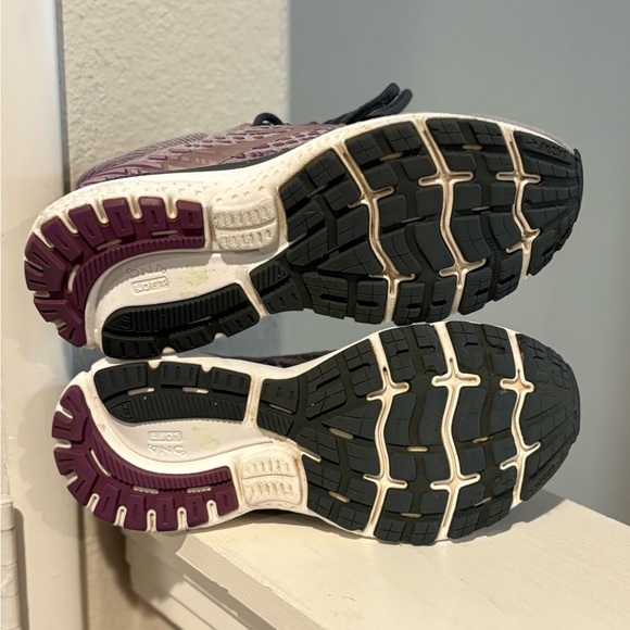 Brooks Ghost 13 Running Shoes Womens Size 7.5 Gray Pink Comfort Cushion Sneakers - Picture 6 of 12